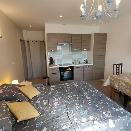 Apartment Studio - Chaumiere De Merande *