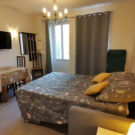 Studio - Chaumiere De Merande Apartment